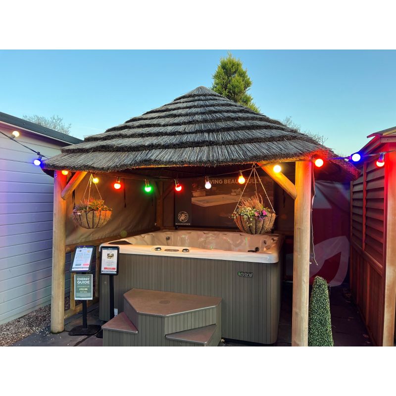 Ex-Display 4.2m African Thatch Gazebo