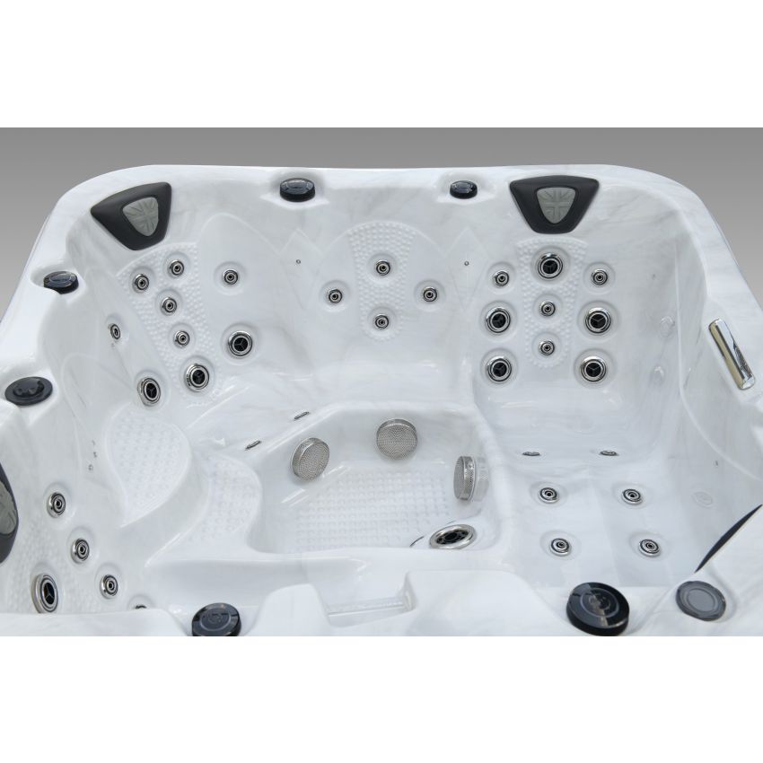 Viceroy™ 4 Person Hot Tub
