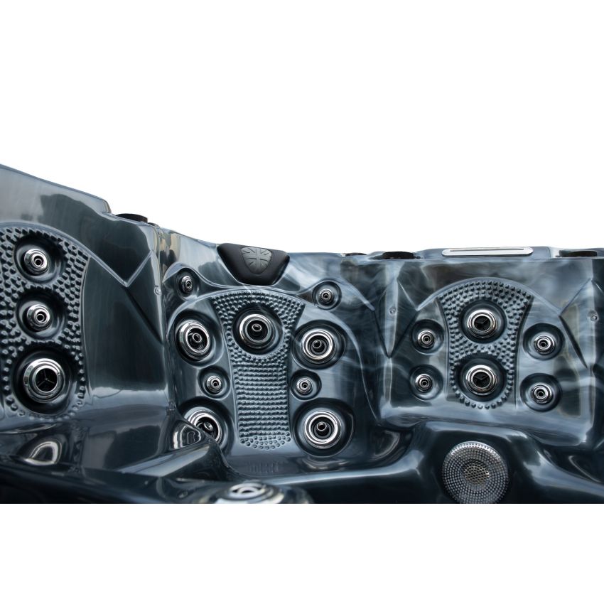 Emperor™ 6 Person Lounger Hot Tub