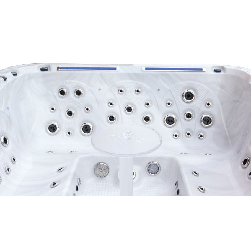 Buckingham Hot Tub™