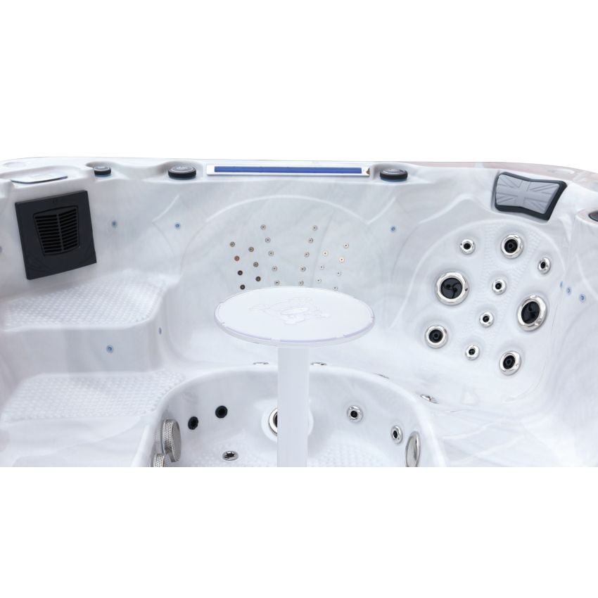 Buckingham Hot Tub™