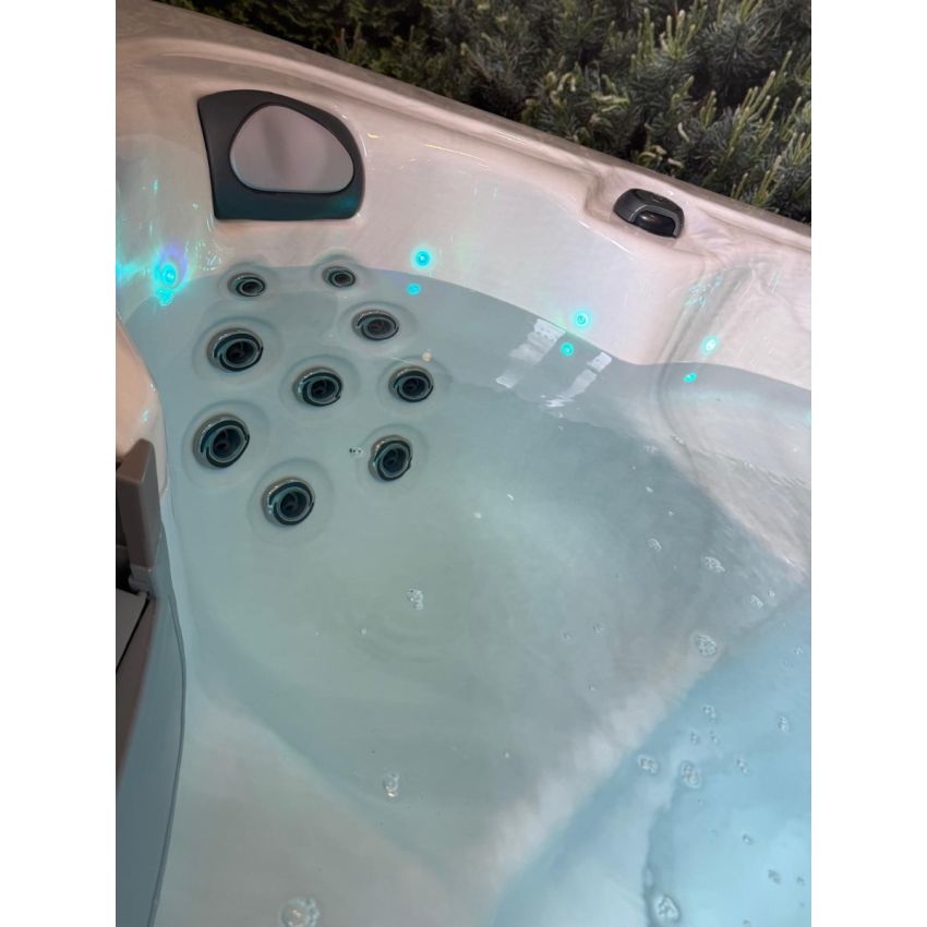 EcoSpa 400S 3.9m Party Spa