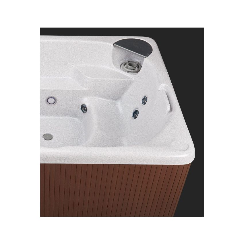 PRE-LOVED BEACHCOMBER 340 LEEP