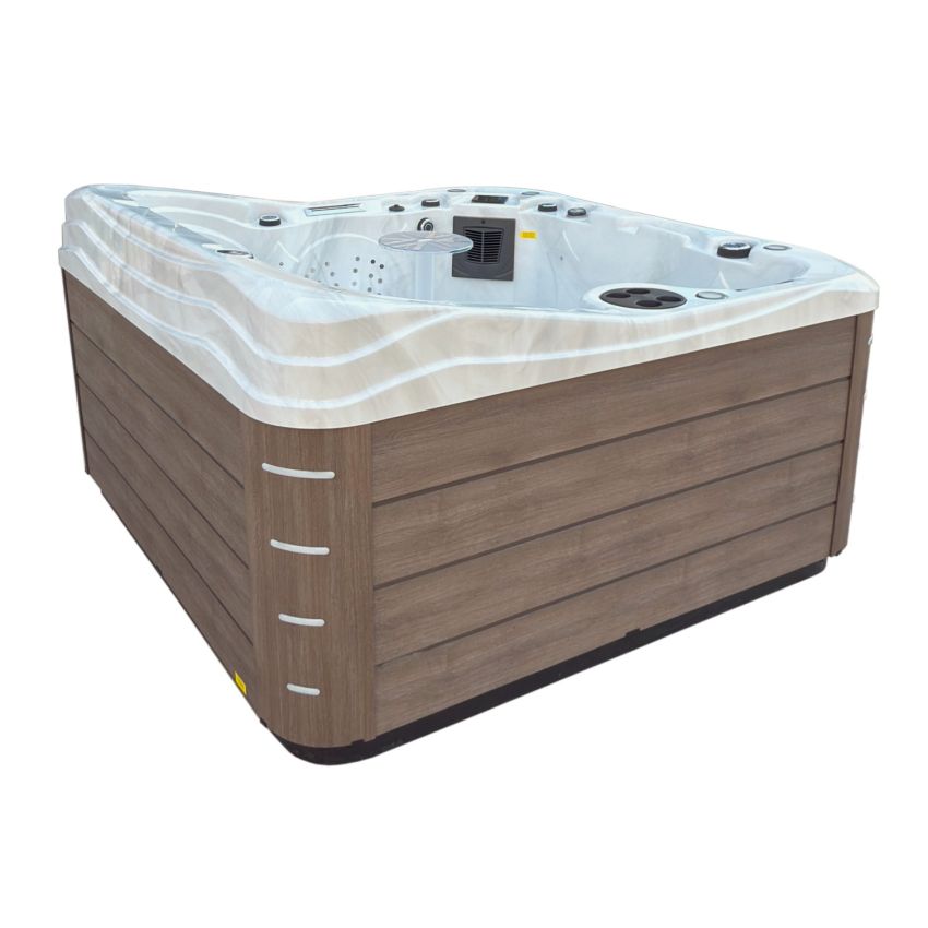 Balmoral Curve Hot Tub™ 