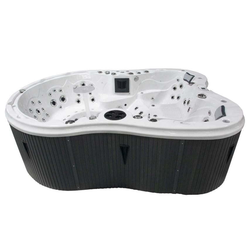  Britannia Hot Tub™