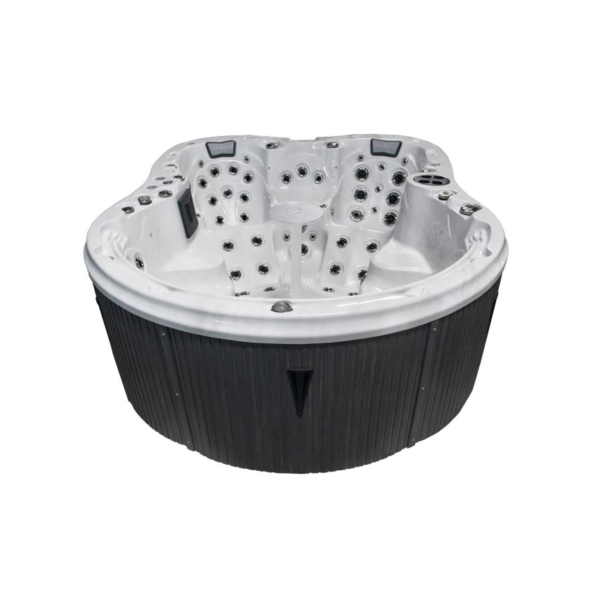  Britannia Hot Tub™