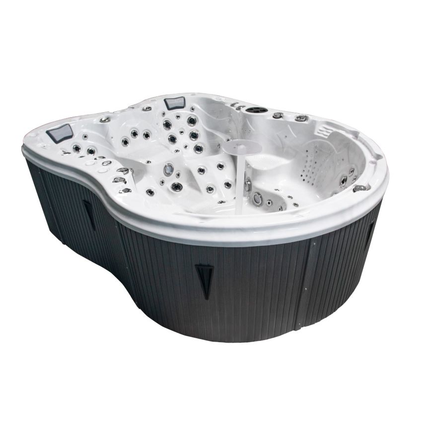  Britannia Hot Tub™