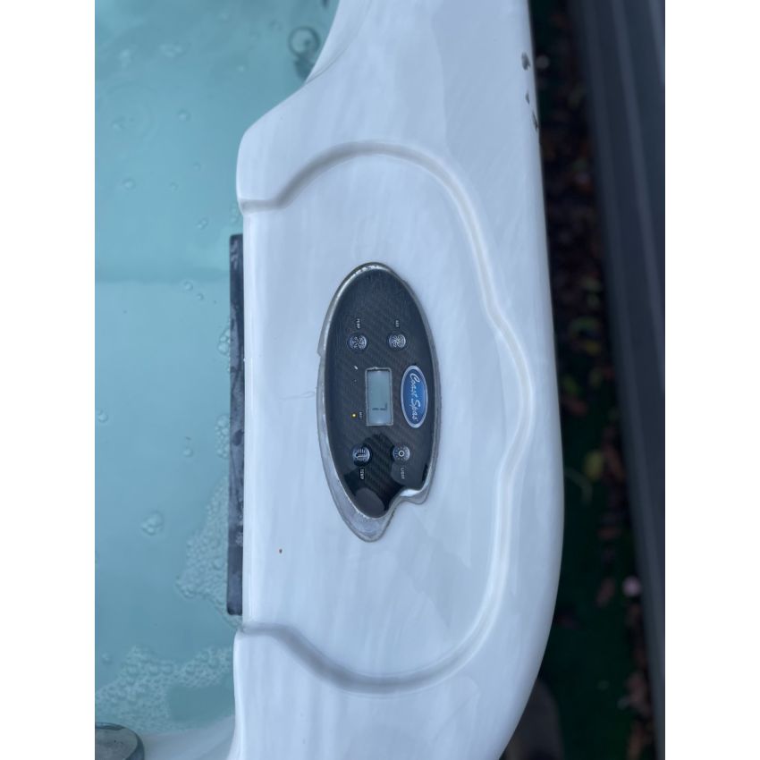 Pre-loved Coast Spas NorthWinds Vantage Hot Tub 