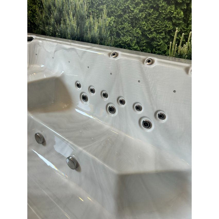 EcoSpa 400S 3.9m Party Spa