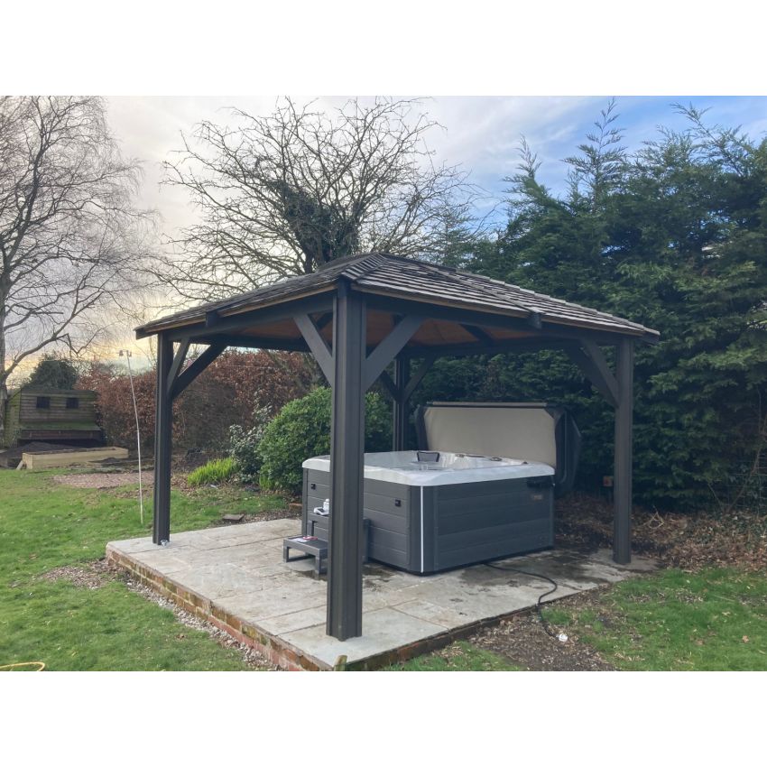 Ex-Display Shakespeare Hot Tub™