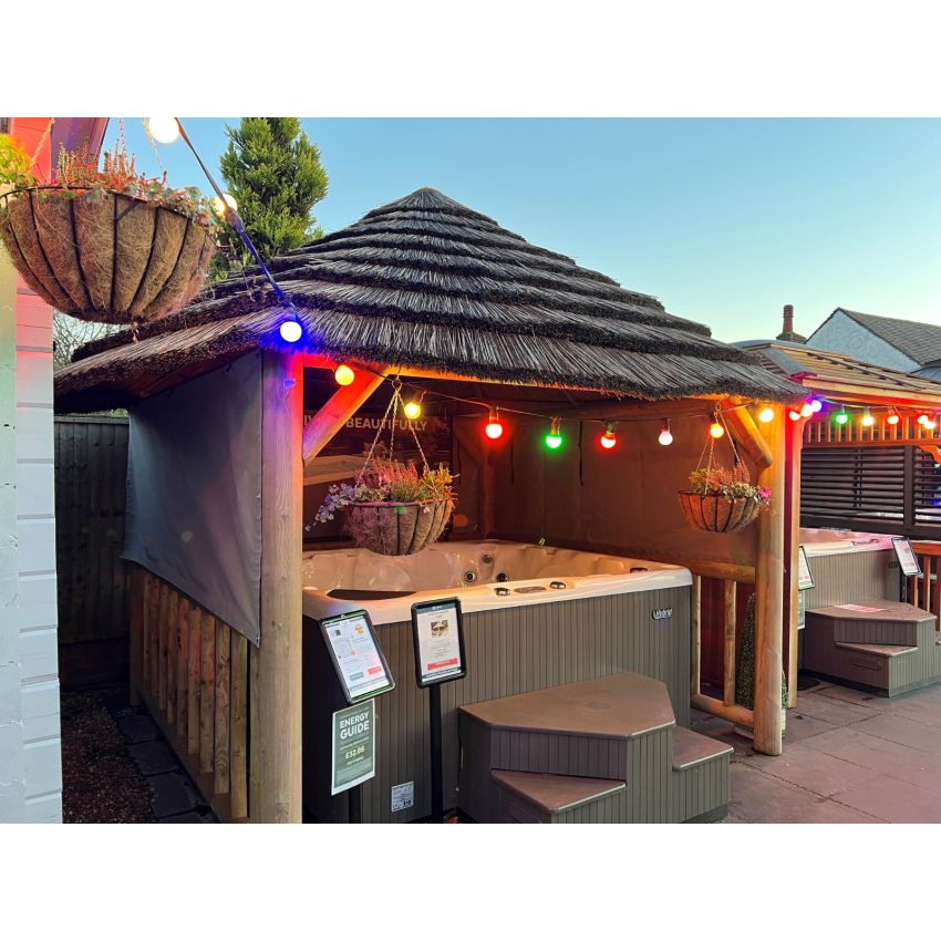 Ex-Display 4.2m African Thatch Gazebo