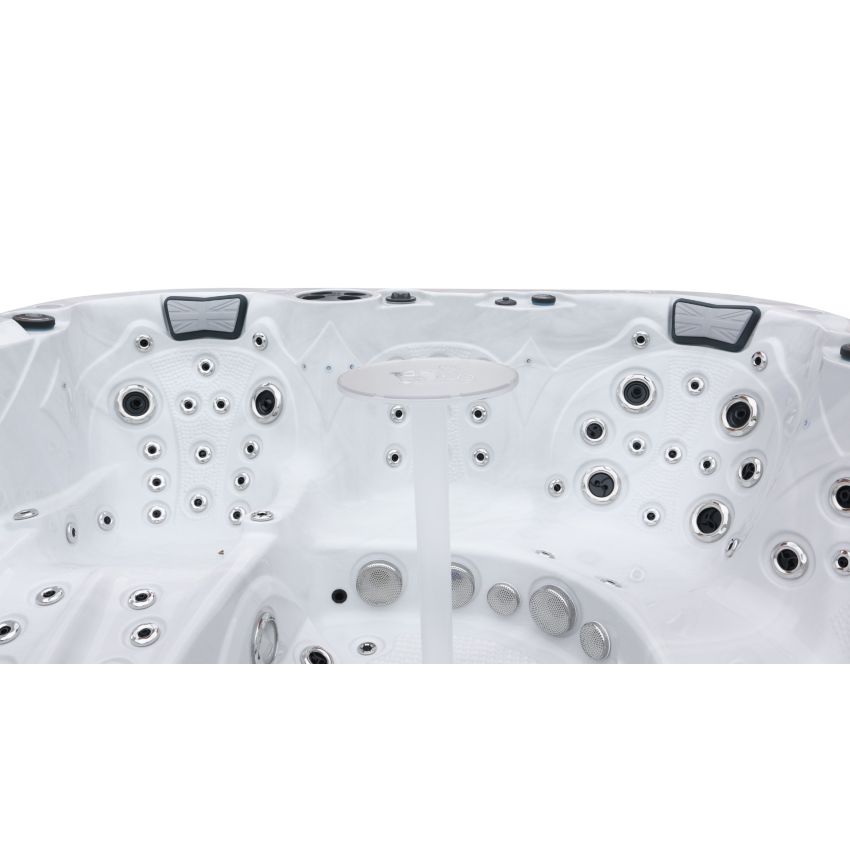 Ex-display Empire Hot Tub™