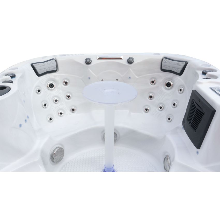 Pre-loved Westwood Hot Tub™