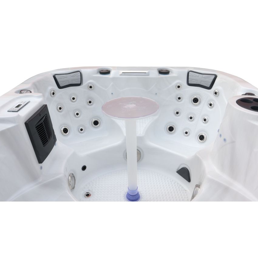 Pre-loved Westwood Hot Tub™