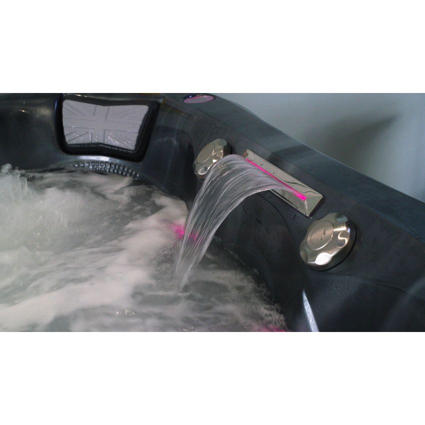 Pre-Loved Jubilee Hot Tub 