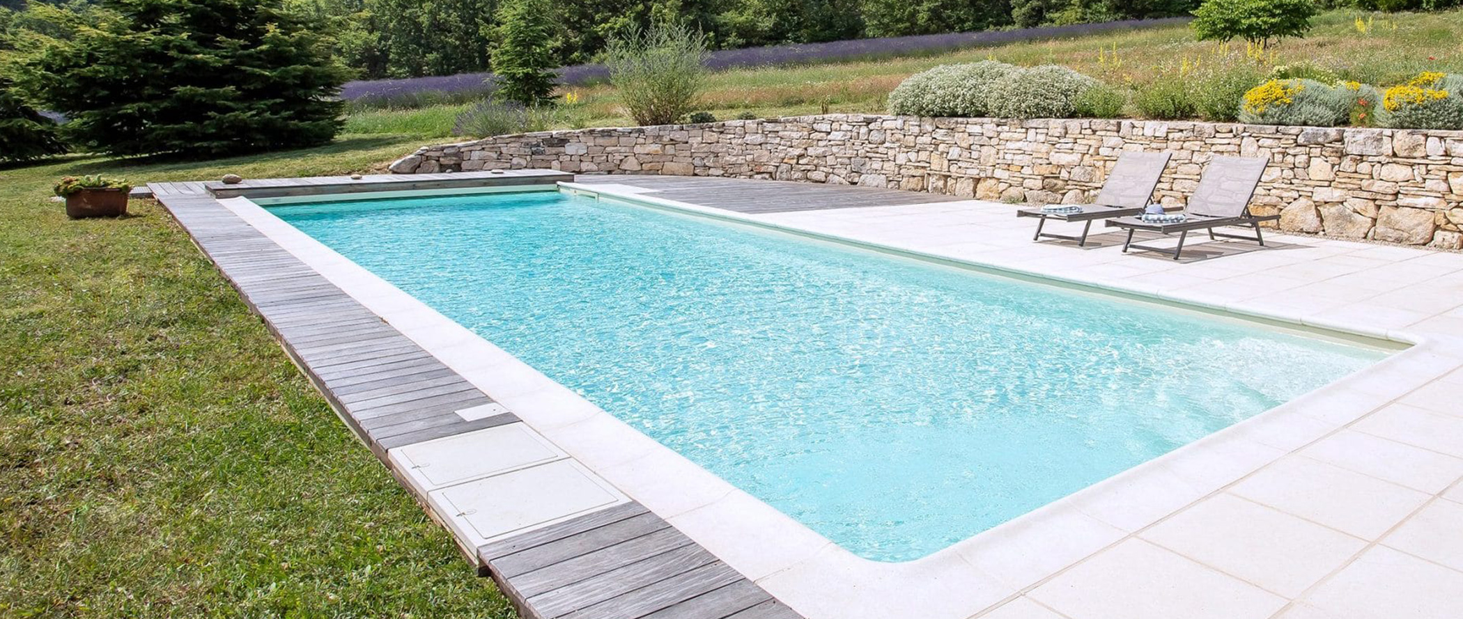 Small & Large Swimming Pool Design and Build